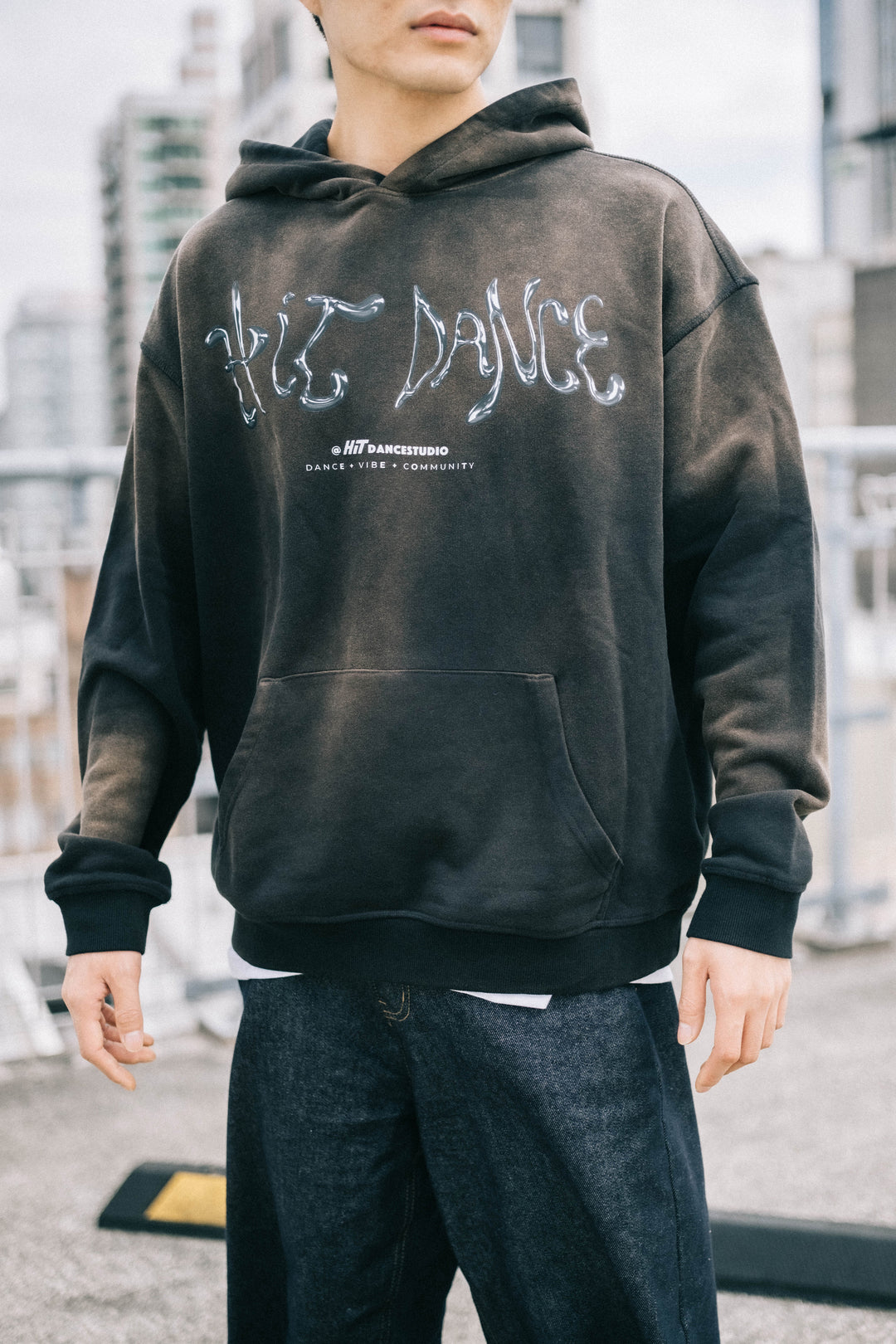 blackdetail_1080x.jpg?v=1712376680